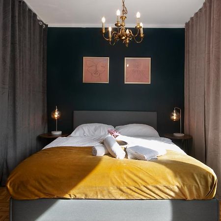 Schickes Boutique-Apartment, Zentral In Messe-& Bahnhofsnaehe, Sehr Ruhig & Gratis Parkplatz - Happystay Klagenfurt am Woerthersee Bagian luar foto