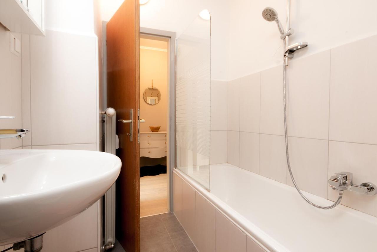 Schickes Boutique-Apartment, Zentral In Messe-& Bahnhofsnaehe, Sehr Ruhig & Gratis Parkplatz - Happystay Klagenfurt am Woerthersee Bagian luar foto