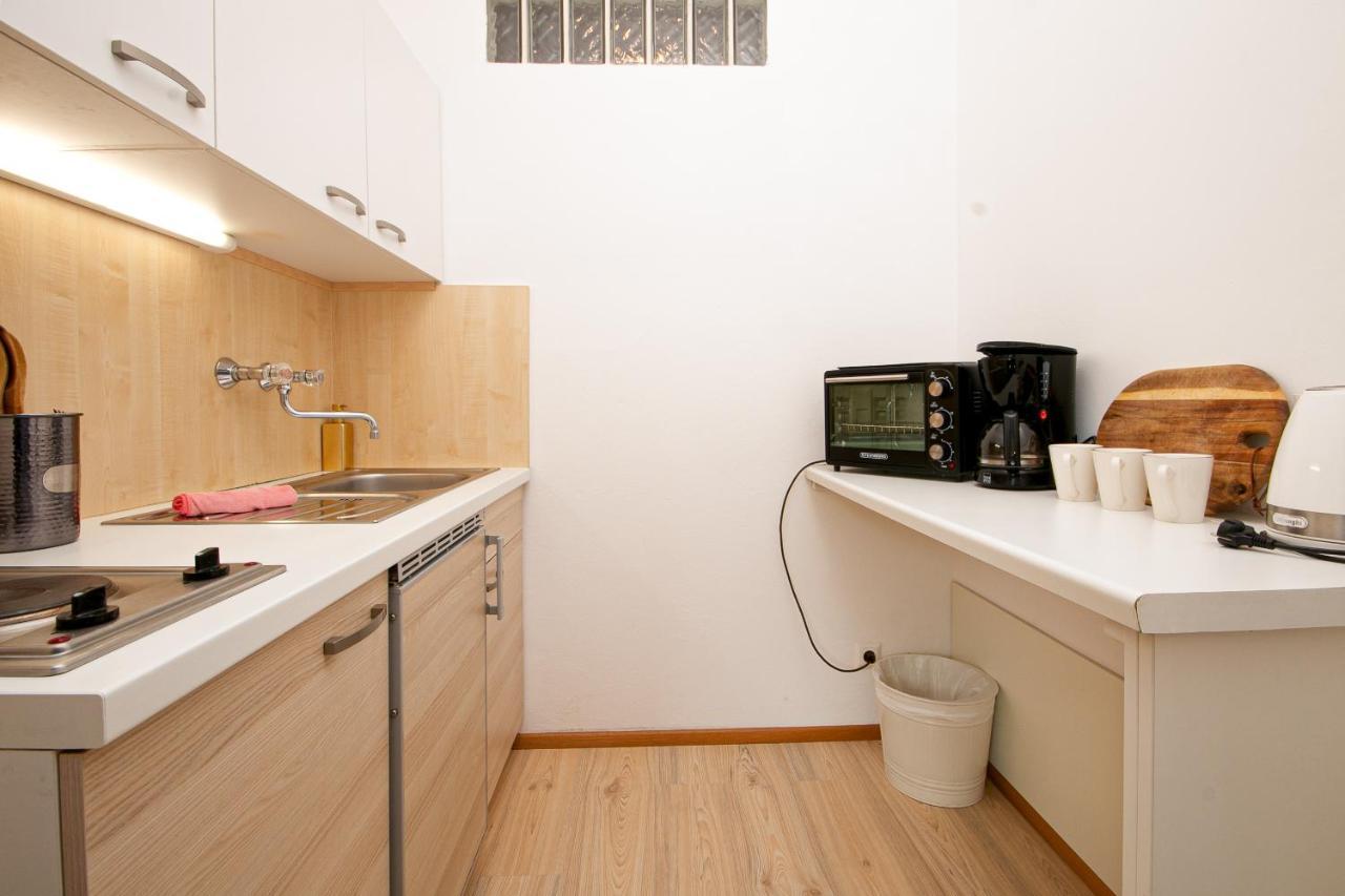 Schickes Boutique-Apartment, Zentral In Messe-& Bahnhofsnaehe, Sehr Ruhig & Gratis Parkplatz - Happystay Klagenfurt am Woerthersee Bagian luar foto